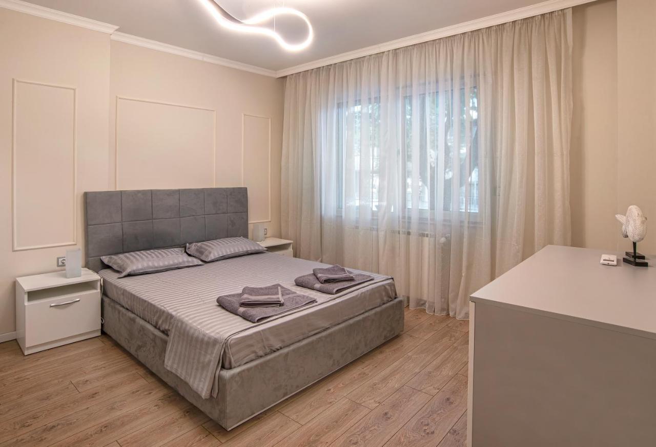 Tina'S 2 Bedroom Top Central Apartment Sofia Luaran gambar